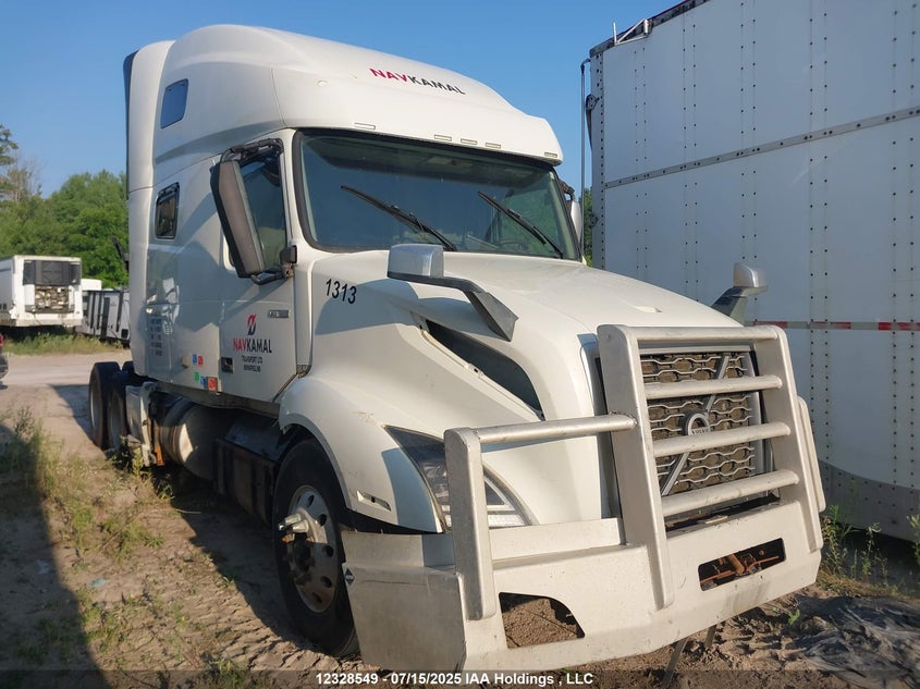 2021 VOLVO VN VNL
