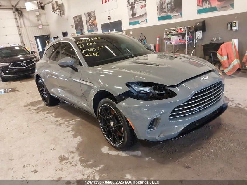 2021 ASTON MARTIN DBX