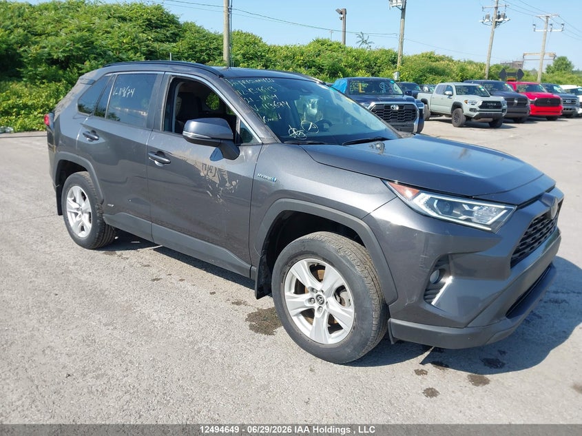 2021 TOYOTA RAV4 HYBRID XLE