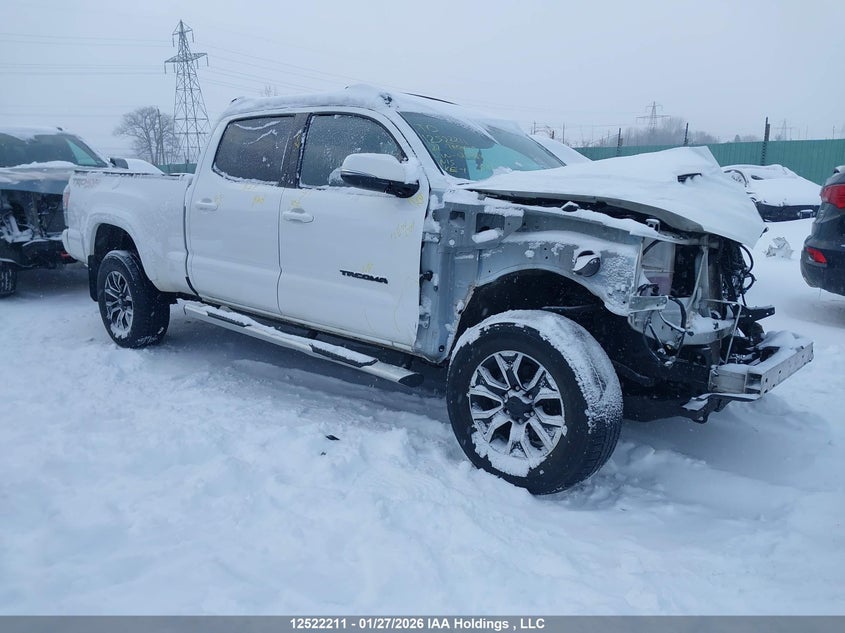 2022 TOYOTA TACOMA