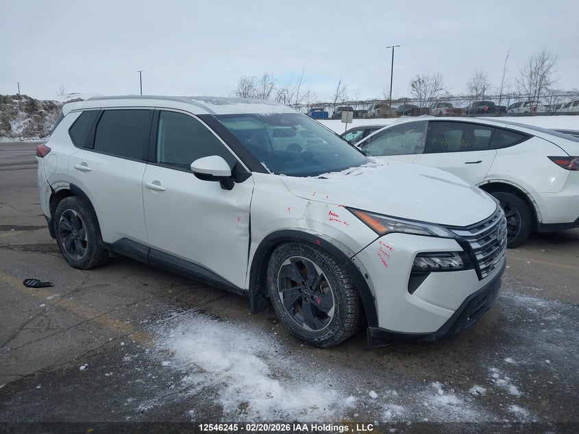 2024 NISSAN ROGUE