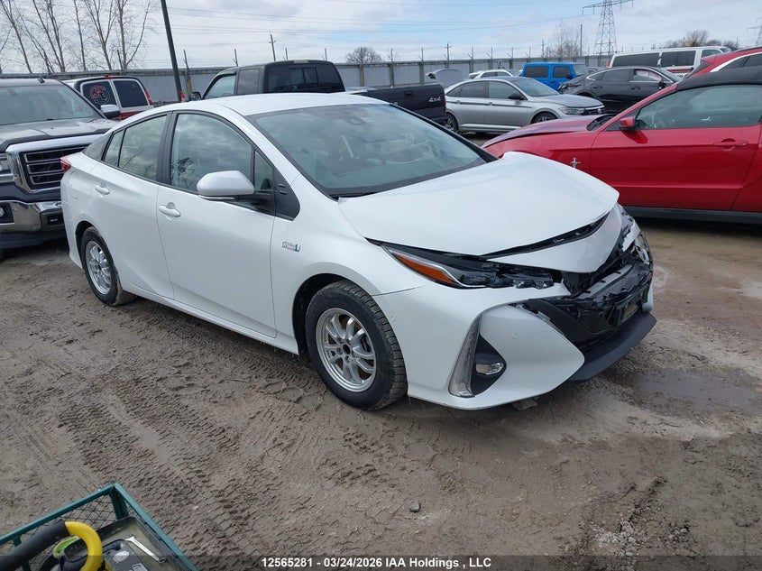 2022 TOYOTA PRIUS PRIME UPGRADE