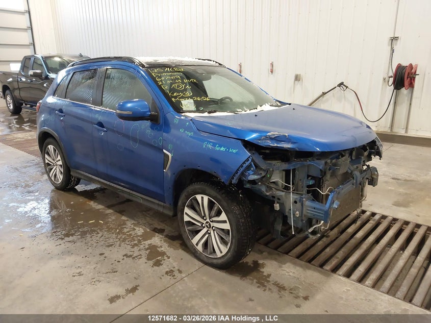 2021 MITSUBISHI RVR