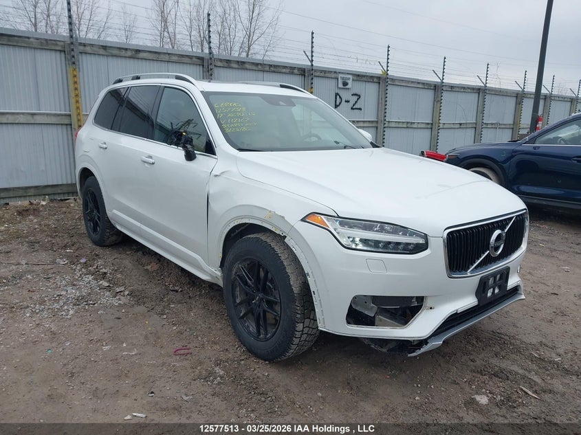 2017 VOLVO XC90 T5