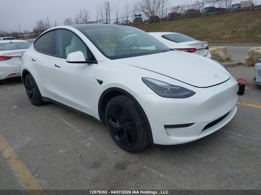2025 TESLA MODEL Y LONG RANGE