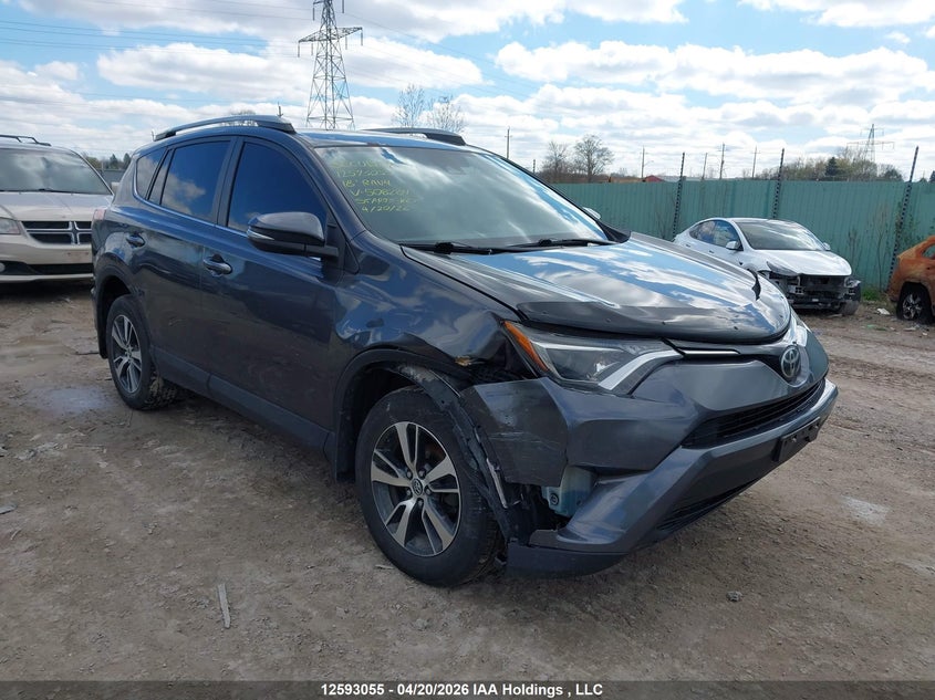 2018 TOYOTA RAV4 LE