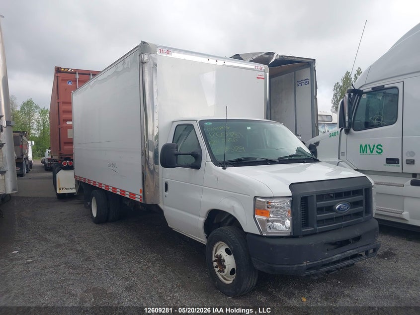2024 FORD ECONOLINE E450 SUPER DUTY CUTAWAY VAN