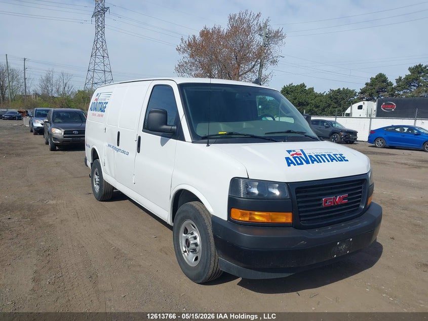 2023 GMC SAVANA G2500