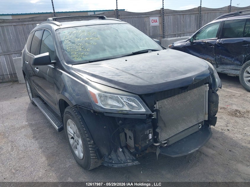 2016 CHEVROLET TRAVERSE LS