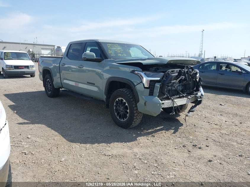 2025 TOYOTA TUNDRA SR5 4X4