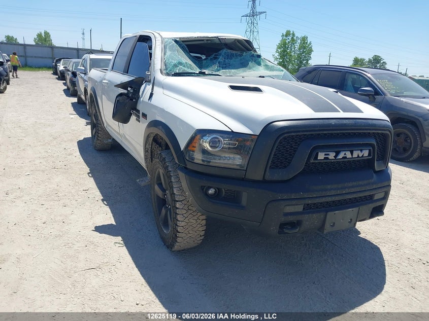 2019 RAM 1500 CLASSIC SLT