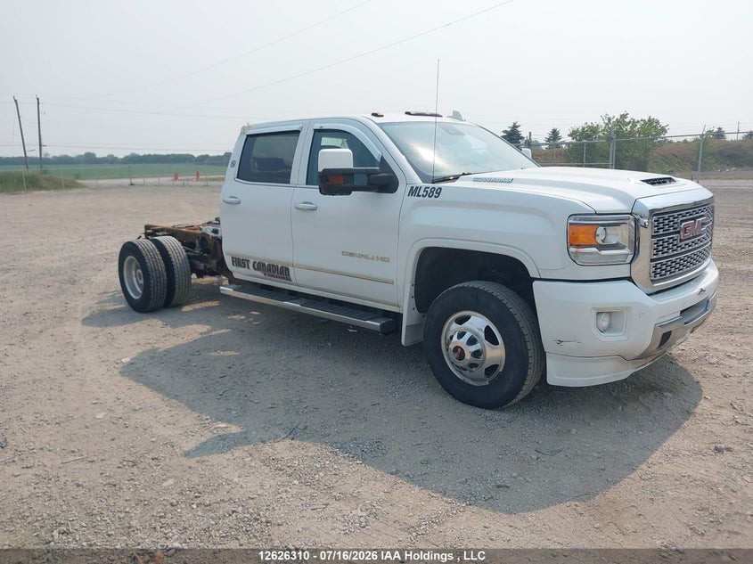 2019 GMC SIERRA K3500 DENALI