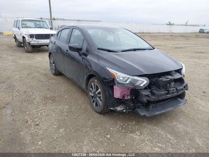 2025 NISSAN VERSA SV