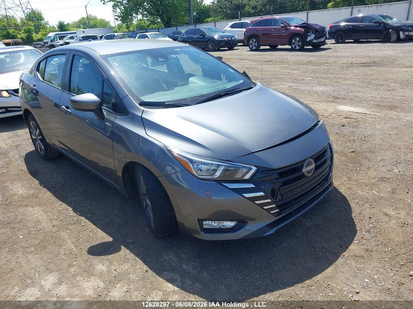 2025 NISSAN VERSA SV