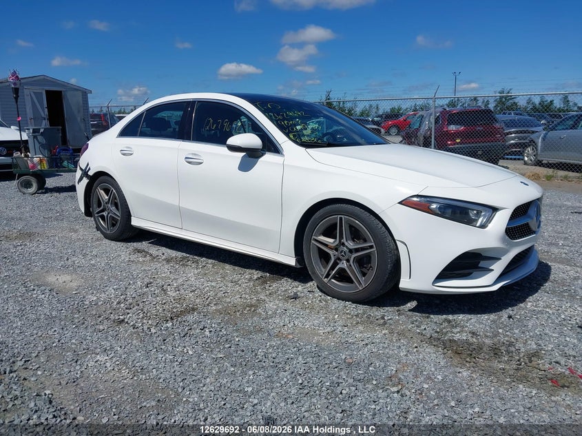 2019 MERCEDES BENZ A 220 4MATIC