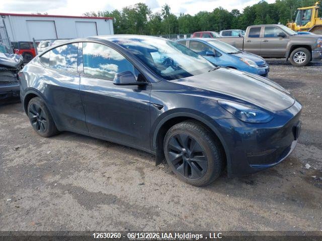 2024 TESLA MODEL Y LONG RANGE/RWD