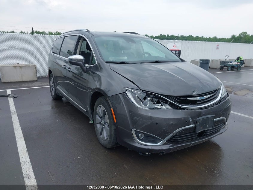 2018 CHRYSLER PACIFICA HYBRID LIMITED
