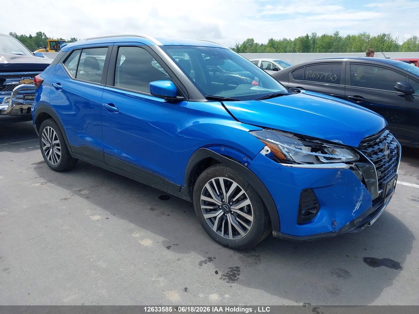 2024 NISSAN KICKS