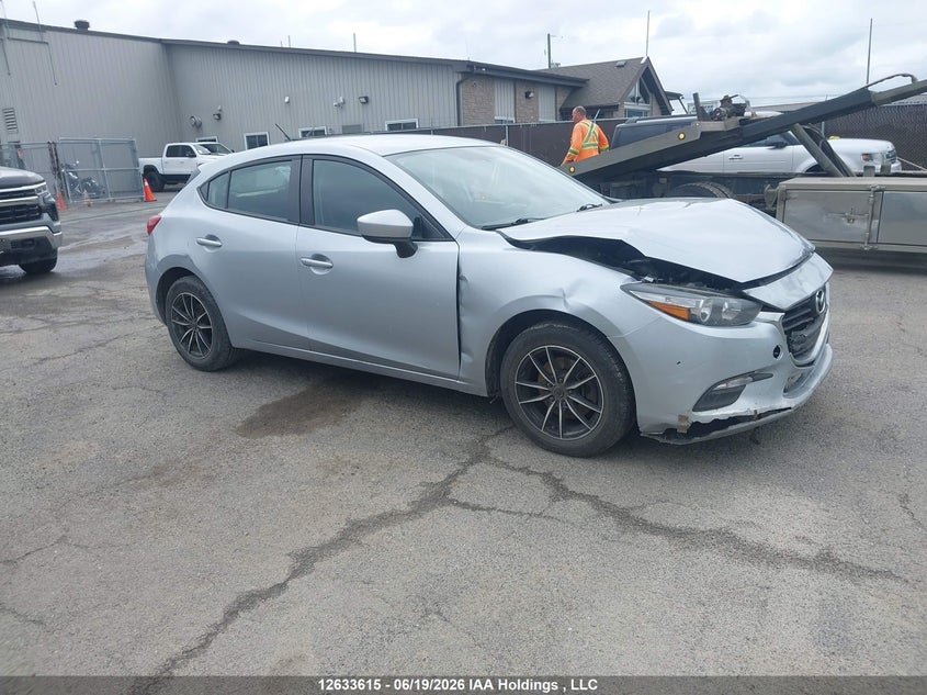 2017 MAZDA MAZDA3