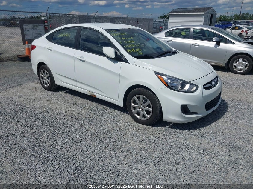 2013 HYUNDAI ACCENT GL
