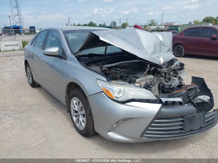 2016 TOYOTA CAMRY LE/XLE/SE/XSE
