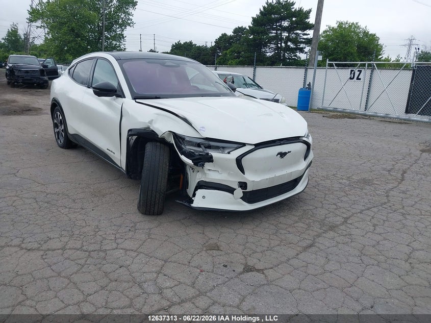 2023 FORD MUSTANG MACH-E PREMIUM