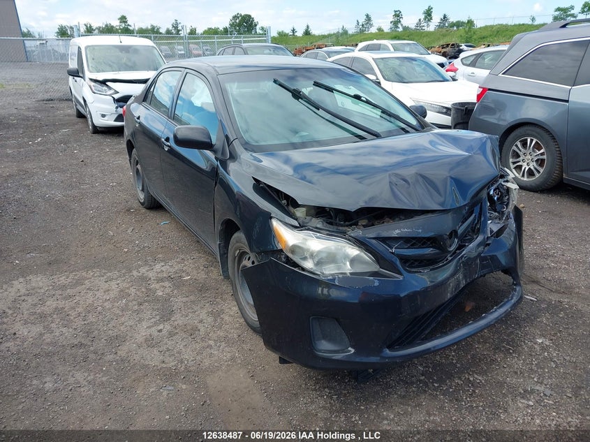 2013 TOYOTA COROLLA S/LE