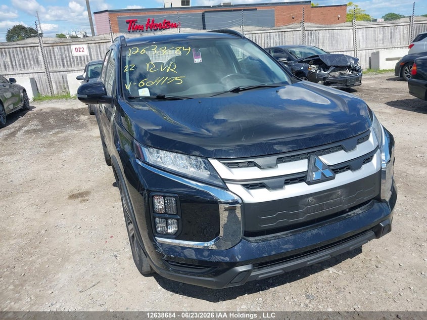 2022 MITSUBISHI RVR