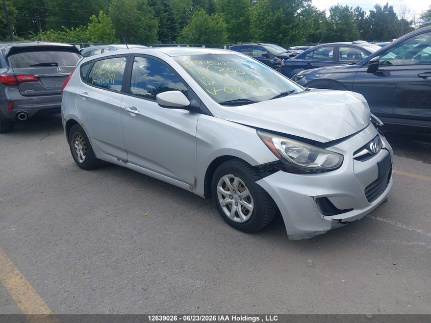 2012 HYUNDAI ACCENT GL