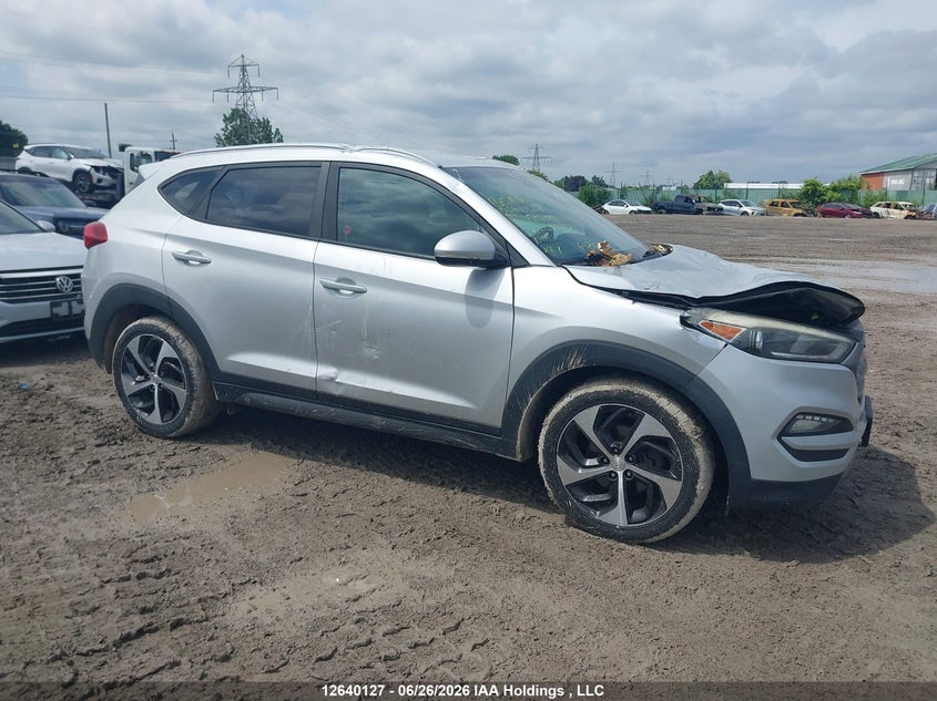 2016 HYUNDAI TUCSON
