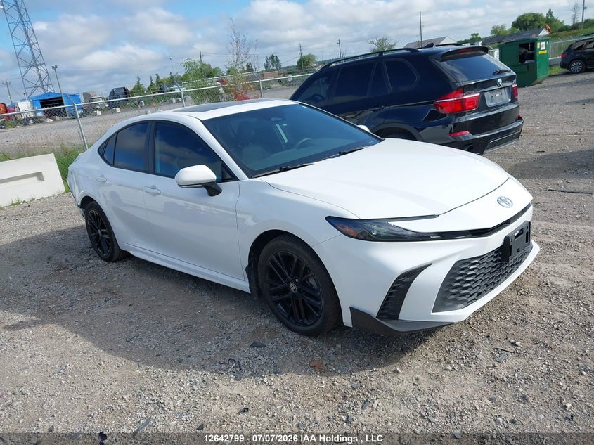 2025 TOYOTA CAMRY