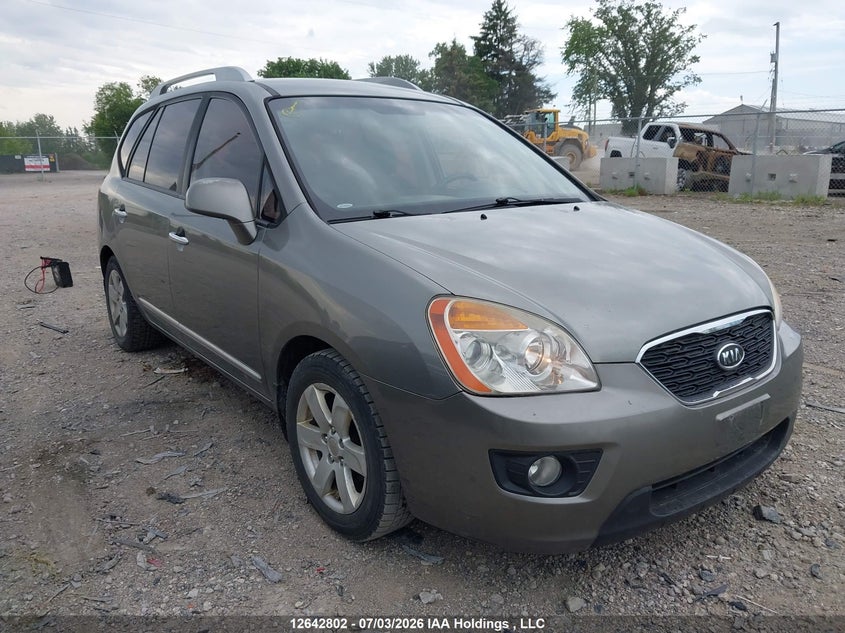 2012 KIA RONDO