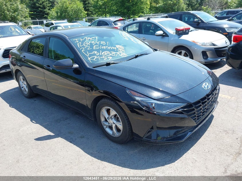 2022 HYUNDAI ELANTRA ESSENTIAL IVT WITH HYUNDAI SMARTSENSE PACKAGE