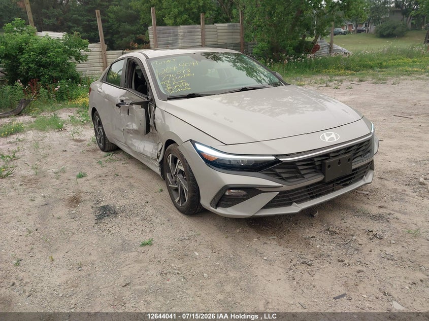 2024 HYUNDAI ELANTRA