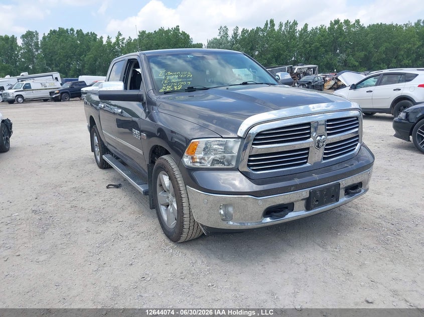 2018 RAM 1500 SLT