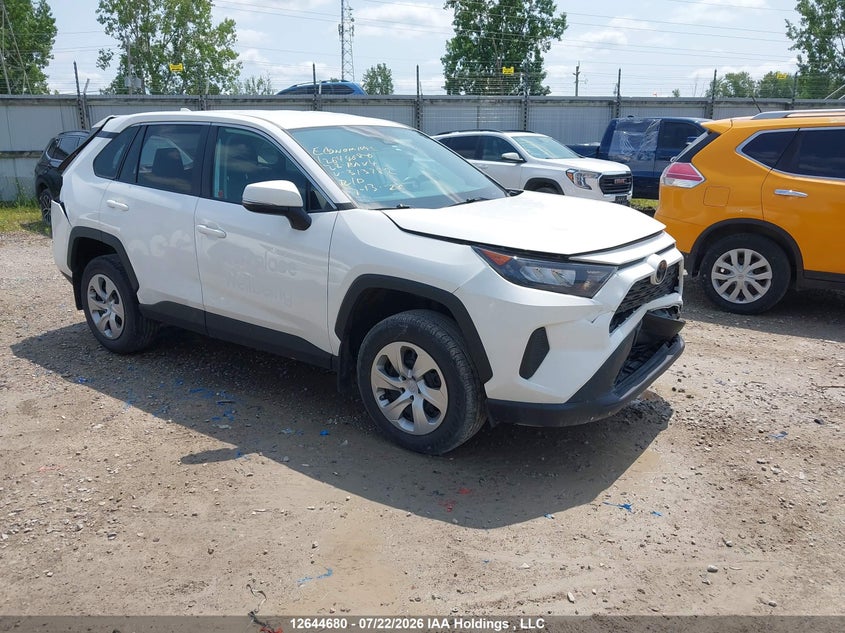 2022 TOYOTA RAV4 LE
