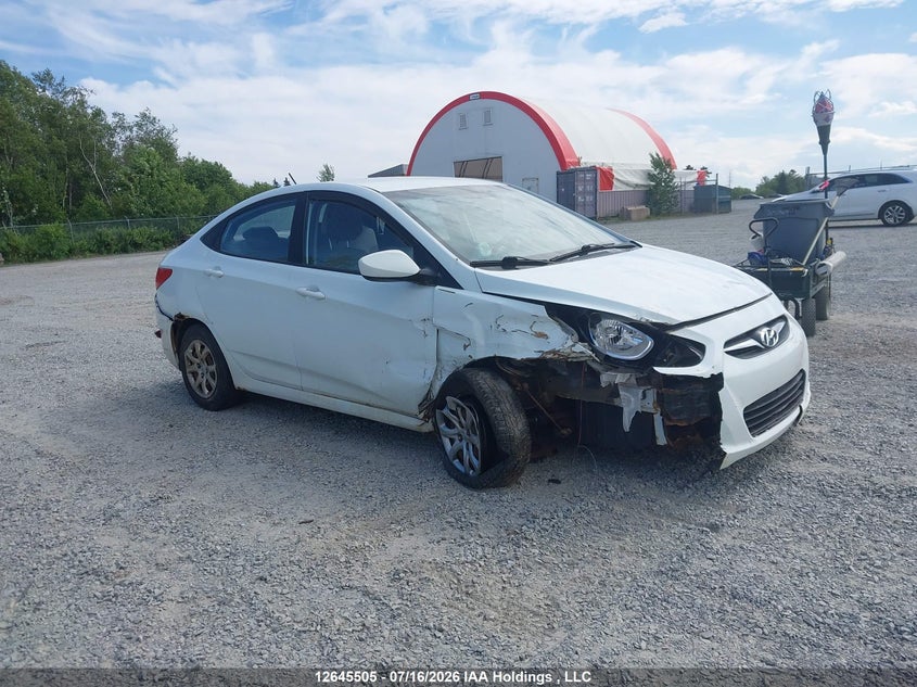 2013 HYUNDAI ACCENT GLS/GS