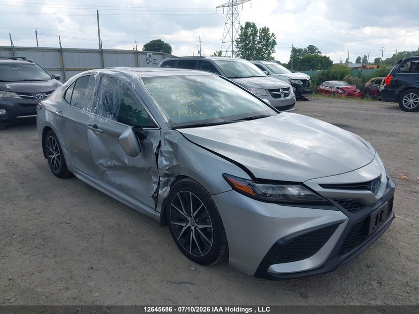 2022 TOYOTA CAMRY