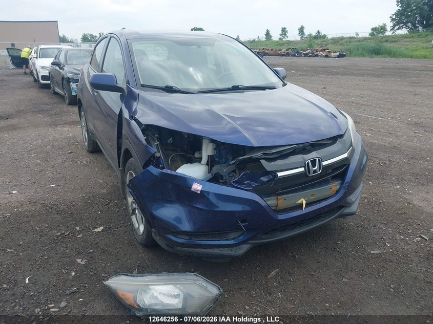 2017 HONDA HR-V LX