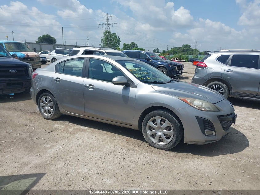 2011 MAZDA MAZDA3
