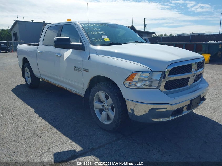 2017 RAM 1500 SLT