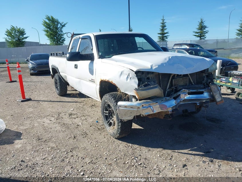 2005 CHEVROLET SILVERADO 2500HD LS/LT