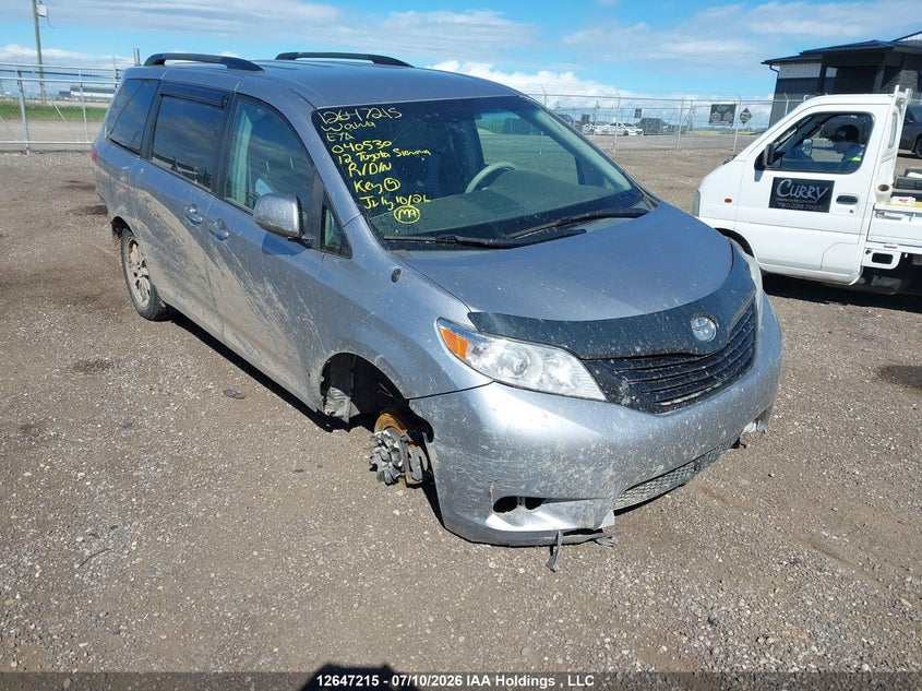 2012 TOYOTA SIENNA LE 7 PASSENGER