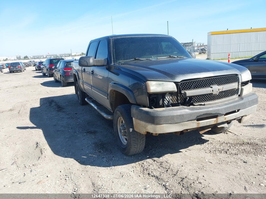 2004 CHEVROLET SILVERADO 2500HD LS/LT