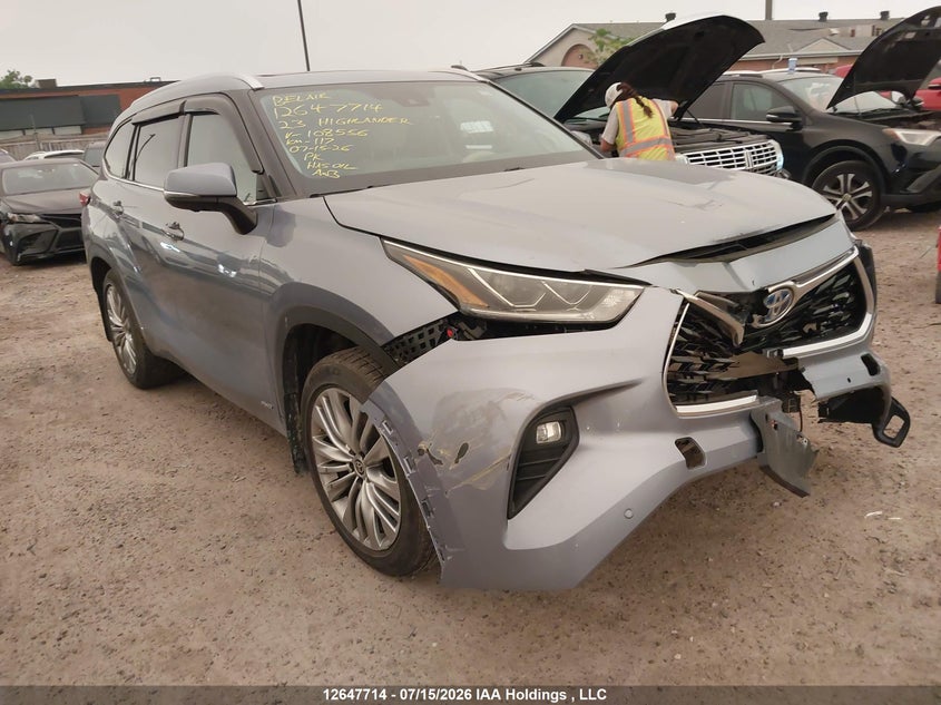 2023 TOYOTA HIGHLANDER