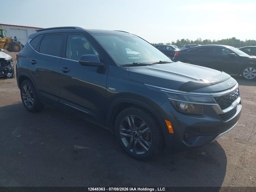2023 KIA SELTOS EX