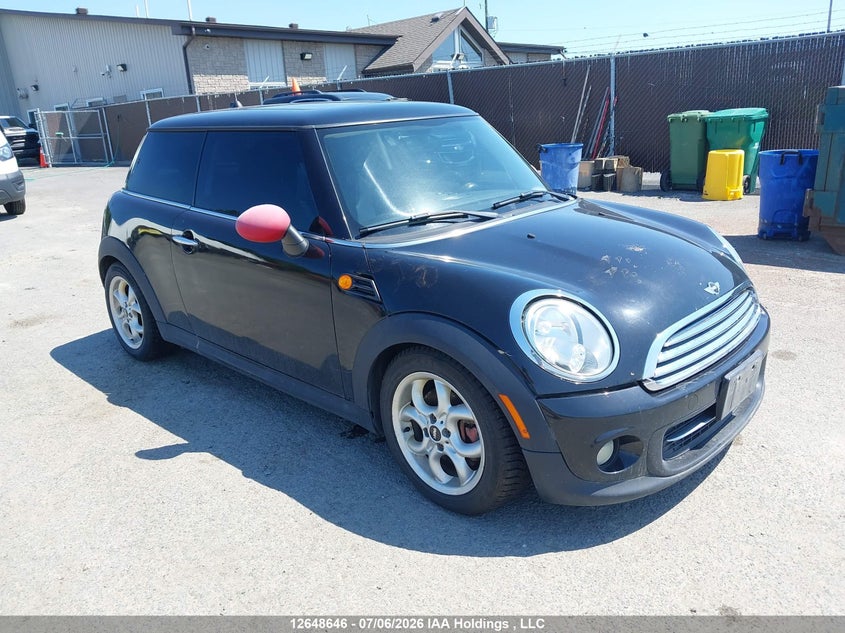 2013 MINI HATCH COOPER