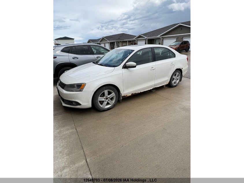 2014 VOLKSWAGEN JETTA