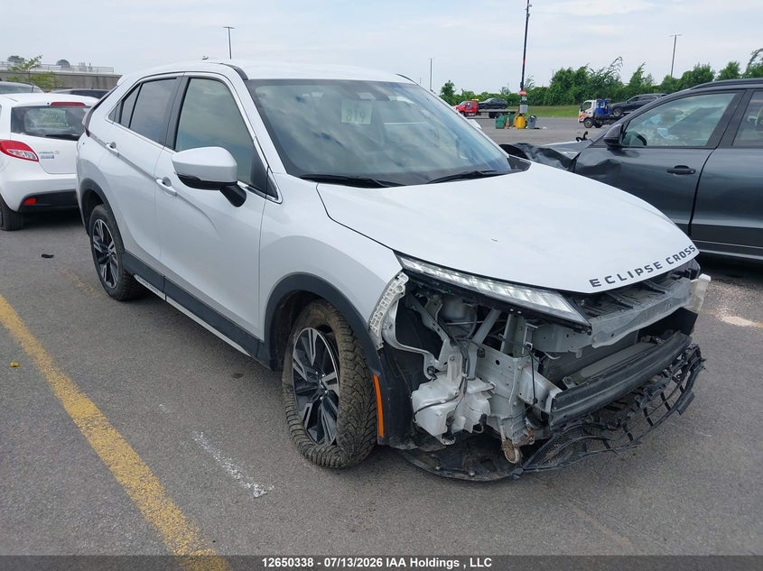 2024 MITSUBISHI ECLIPSE CROSS ES