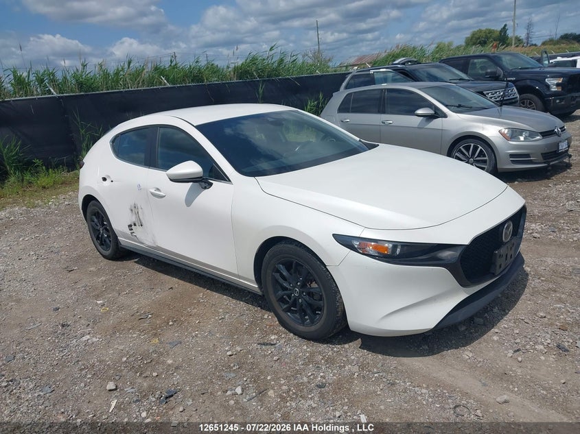 2022 MAZDA 3